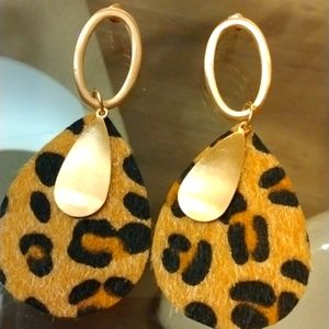 Golden, Cheetah print earrings.